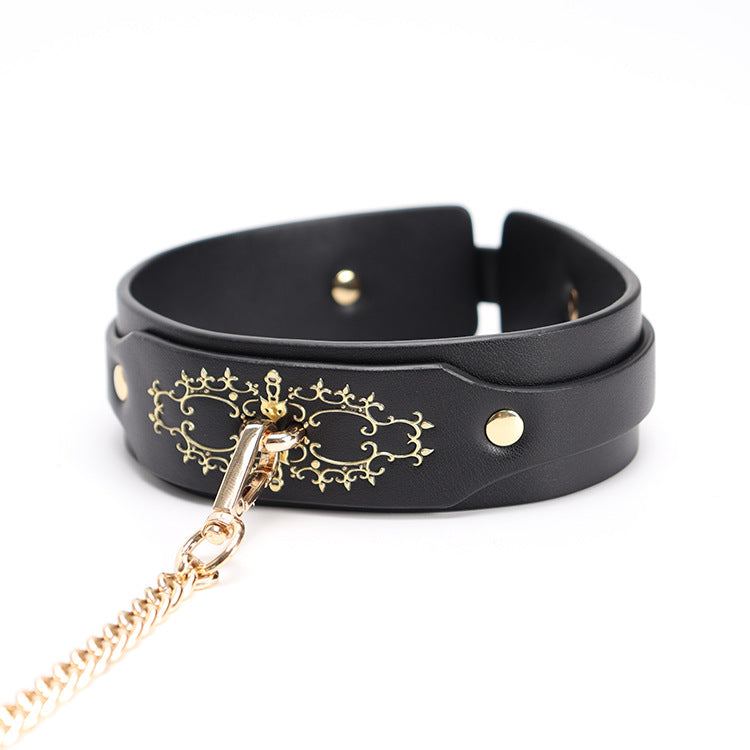 Wholesale Fox Pattern Soft Bondage Gear with Gold Plated collar dispaly