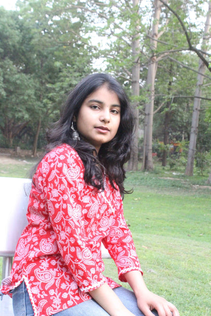 Scarlet Paisley Charm Kurti